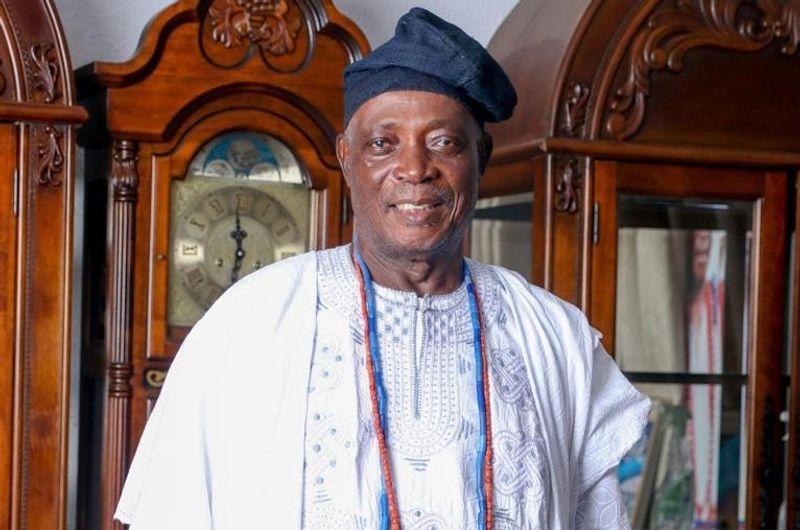 Oba Rashidi Ladoja receiving international healthcare partners at his palace in Ibadan