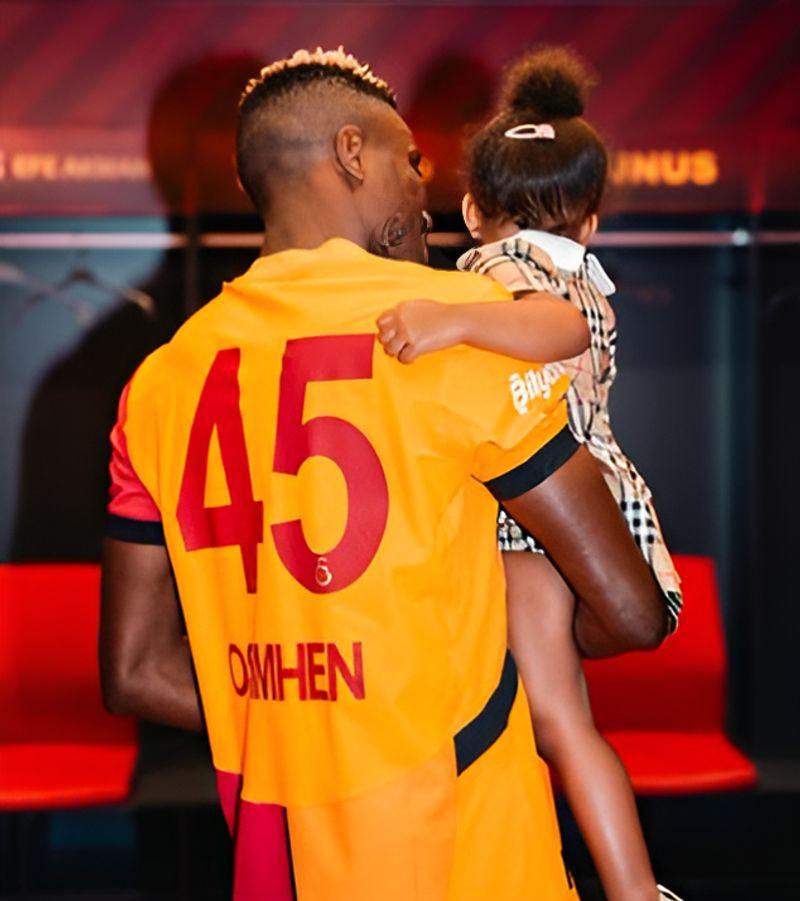 Osimhen celebrates daughter Hailey despite suffering an injury scare.
