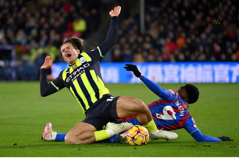 Munoz's early strike and a solid Crystal Palace defence frustrated Manchester City at Selhurst Park
