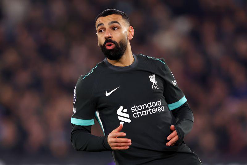 Amidst courting from PSG, Salah says he is focused on Liverpool’s title race