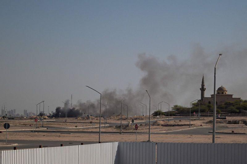 Several US jets were involved in crashes in Kuwait as the Gulf crisis entered a new phase.
