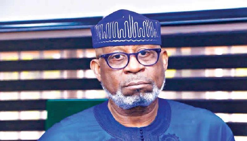 FG orders closure of Plateau mine following gas leak that killed 37.
