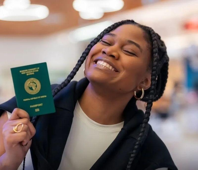 Nigerian travel influencer Alma Asinobi sets out to break the Guinness World Record by journeying across seven continents in 70 hours.
