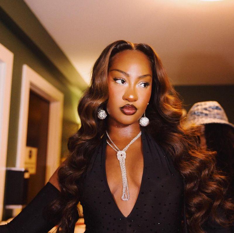 Nigerian singer Tems now has 9 songs that have surpassed 100 million streams on Spotify 
