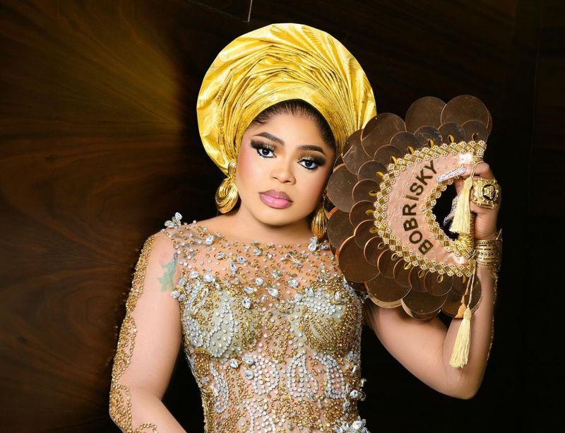 EFCC flys Bobrisky from Lagos to Abuja for questioning 
