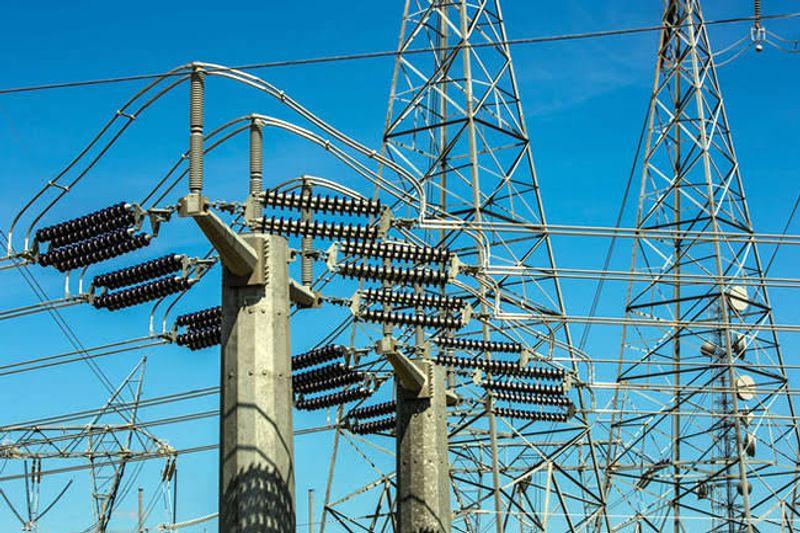Lagos State announces Clean Lagos Electricity Market (CLEM) initiative to boost its energy capacity.
