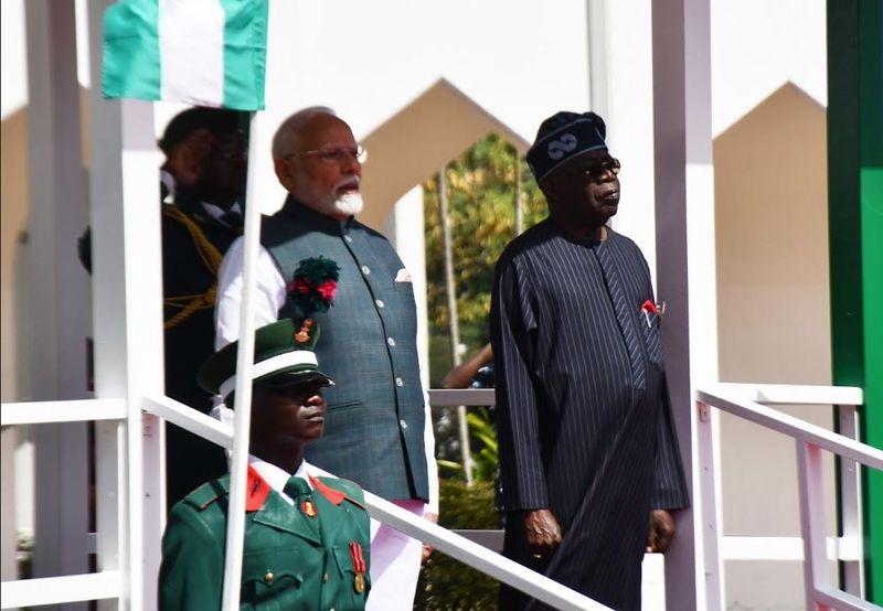 President Tinubu presented the GCON award to Indian Prime Minister Narendra Modi during the Nigeria-India Bilateral Meeting in Abuja.
