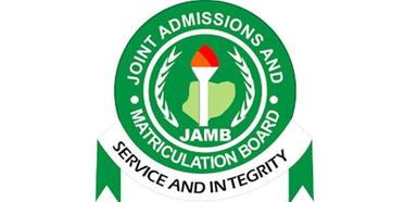 Candidates arriving at a CBT centre for the 2026 UTME after the Joint Admissions and Matriculation Board revised the first-session reporting time to 7:00 a.m.
