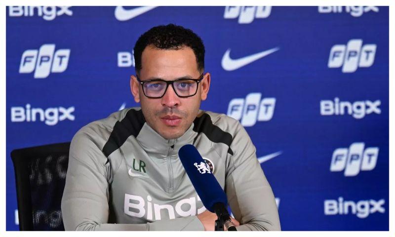 Enzo Fernández wearing the captain’s armband during Chelsea’s Premier League clash with Manchester United at Stamford Bridge.