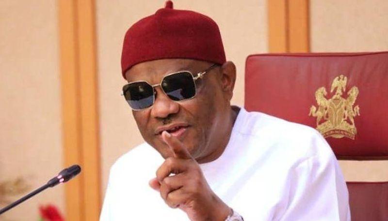 FCT Minister Nyesom Wike addressing supporters in Port Harcourt amid tensions over access to Yakubu Gowon Stadium.