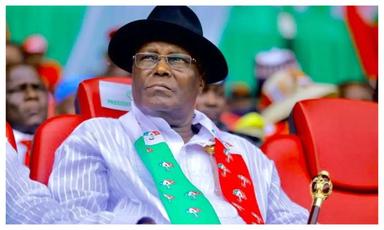 Atiku Abubakar speaking at a press event, reacting to statements from President Tinubu’s adviser Daniel Bwala
