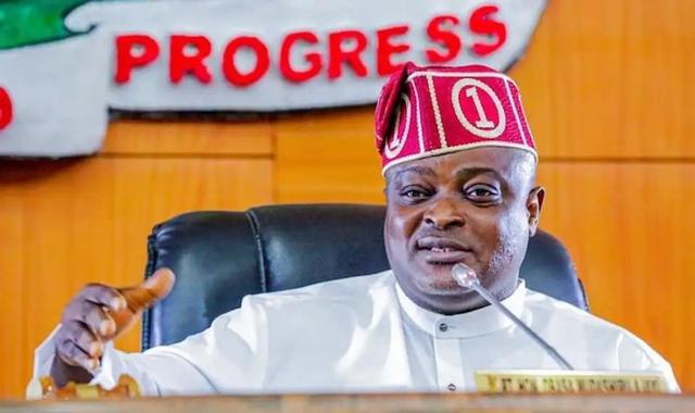 Mudashiru Obasa addressing supporters after winning the APC primary for Agege Federal Constituency in Lagos State.