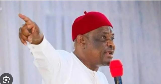 Chief David Briggs, former Commissioner for Works in Rivers State, condemns Nyesom Wike's recent remarks about ex-Governor Peter Odili in Port Harcourt.
