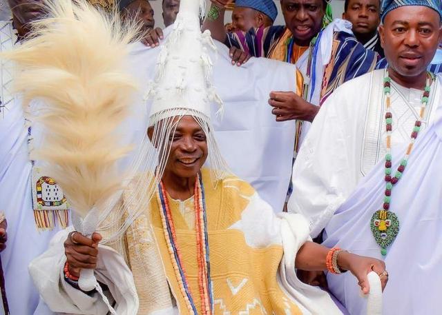 Ladoja urges community-based policing to improve security in Oyo.
