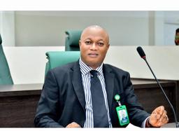 Osamwonyi Atu speaking to journalists in Benin City, addressing electricity infrastructure challenges and community development projects in Edo State.