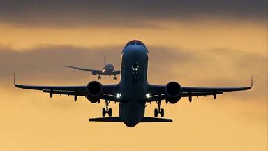 Fuel crisis may ground Nigerian Flights as airlines set Thursday deadline.
