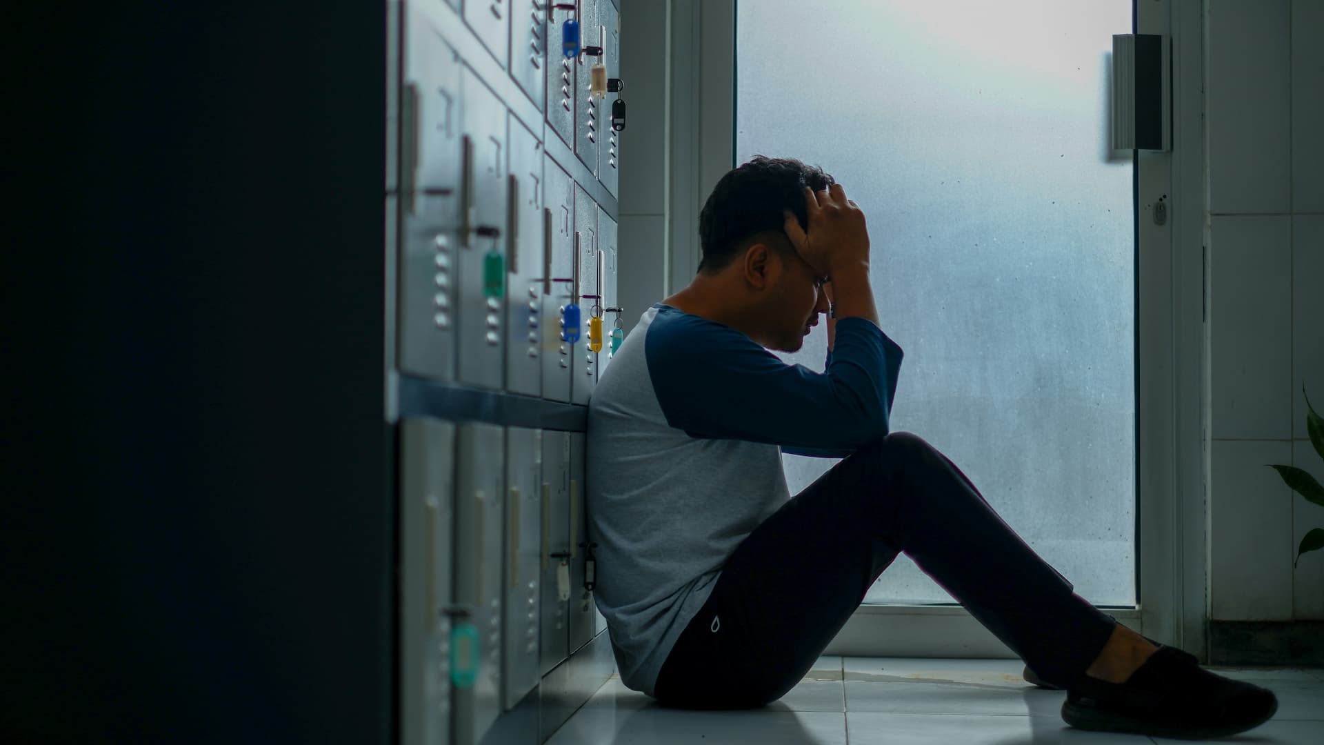 A supposed big boy wept uncontrollably after his girlfriend ended their relationship.