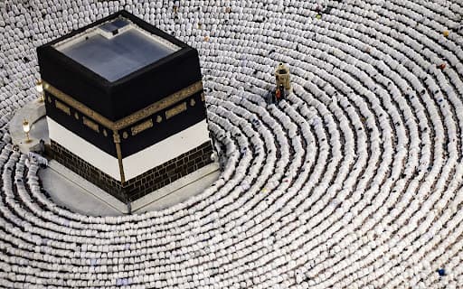Heatwave in Hajj has claimed thousands of pilgrims' lives