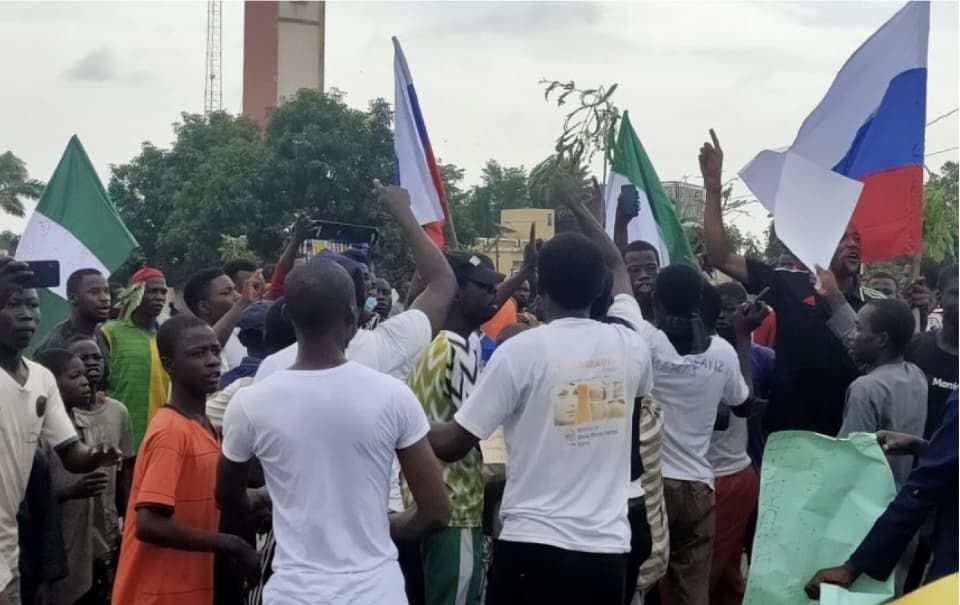 Nigerian authorities arrested seven Polish citizens for their alleged involvement in displaying a foreign flags during the protest.