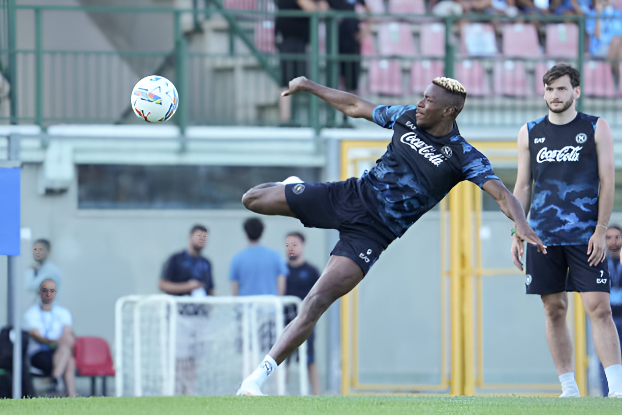 Osimhen displays skill in pre-season training