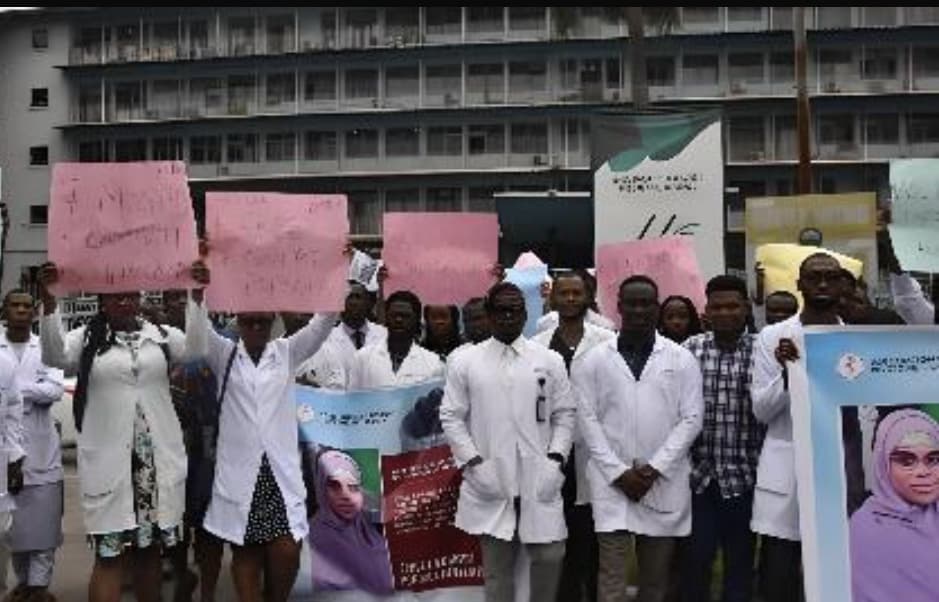 Resident doctors at University College Hospital, Ibadan,  protested on the immediate release of Dr Ganiyat Popoola, and her nephew, Abdul-Mugniy Folaranmi.