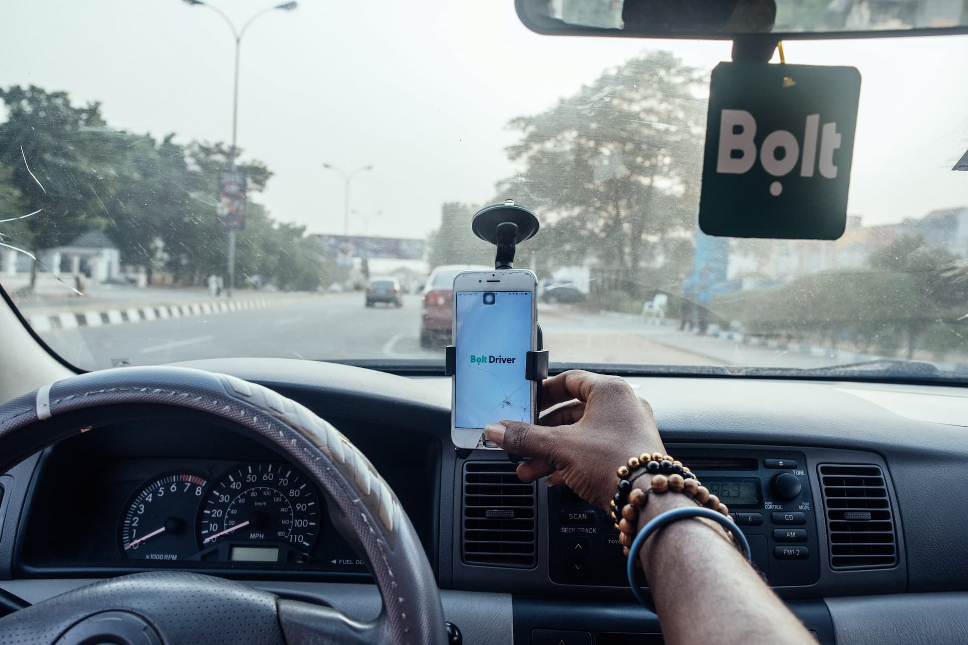 South Africans prank Nigerian Bolt drivers leading to a digital face-off between the two nations