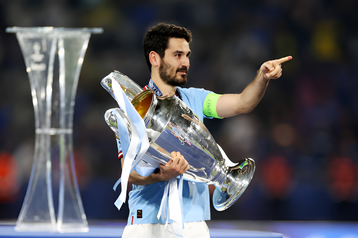 Gundogan celebrates Champions league final win with Manchester City