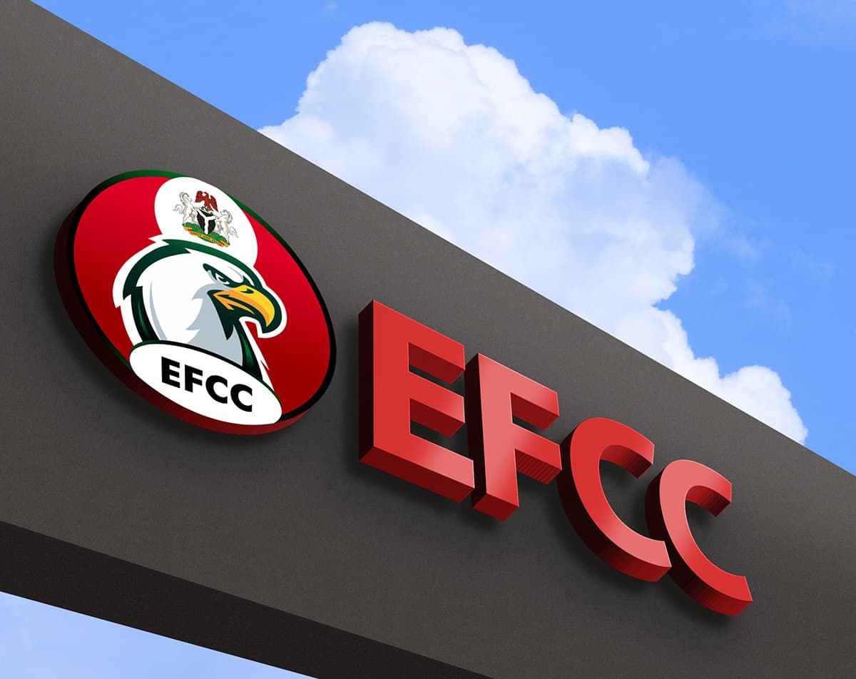 Operatives of the Ibadan Zonal Command of the Economic and Financial Crimes Commission (EFCC) have arrested 39 suspected internet fraudsters in Oyo State