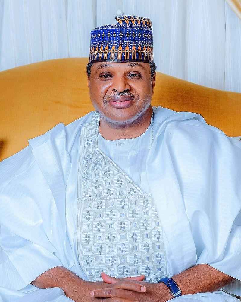 Retired Air Marshal Sadique Abubakar addressing supporters during a political gathering in Bauchi State.