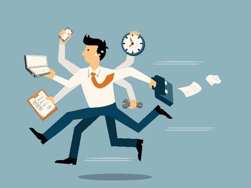How Nigerians are surviving on tips, dash & side gigs amid N1,381/$1.