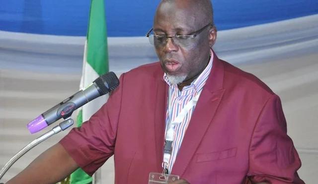 JAMB Registrar Professor Is-haq Oloyede speaking during a meeting with the National Association of Polytechnic Students on HND admissions and NYSC mobilisation.