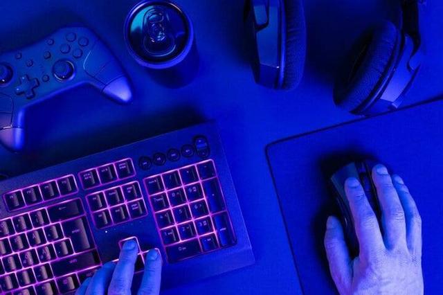 7 must-have gaming accessories to level up your gameplay.